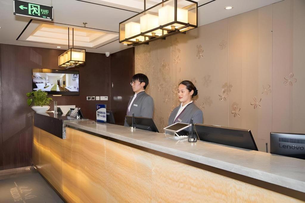 Hotel Yitel Collection Asian Games Village Birds Nest