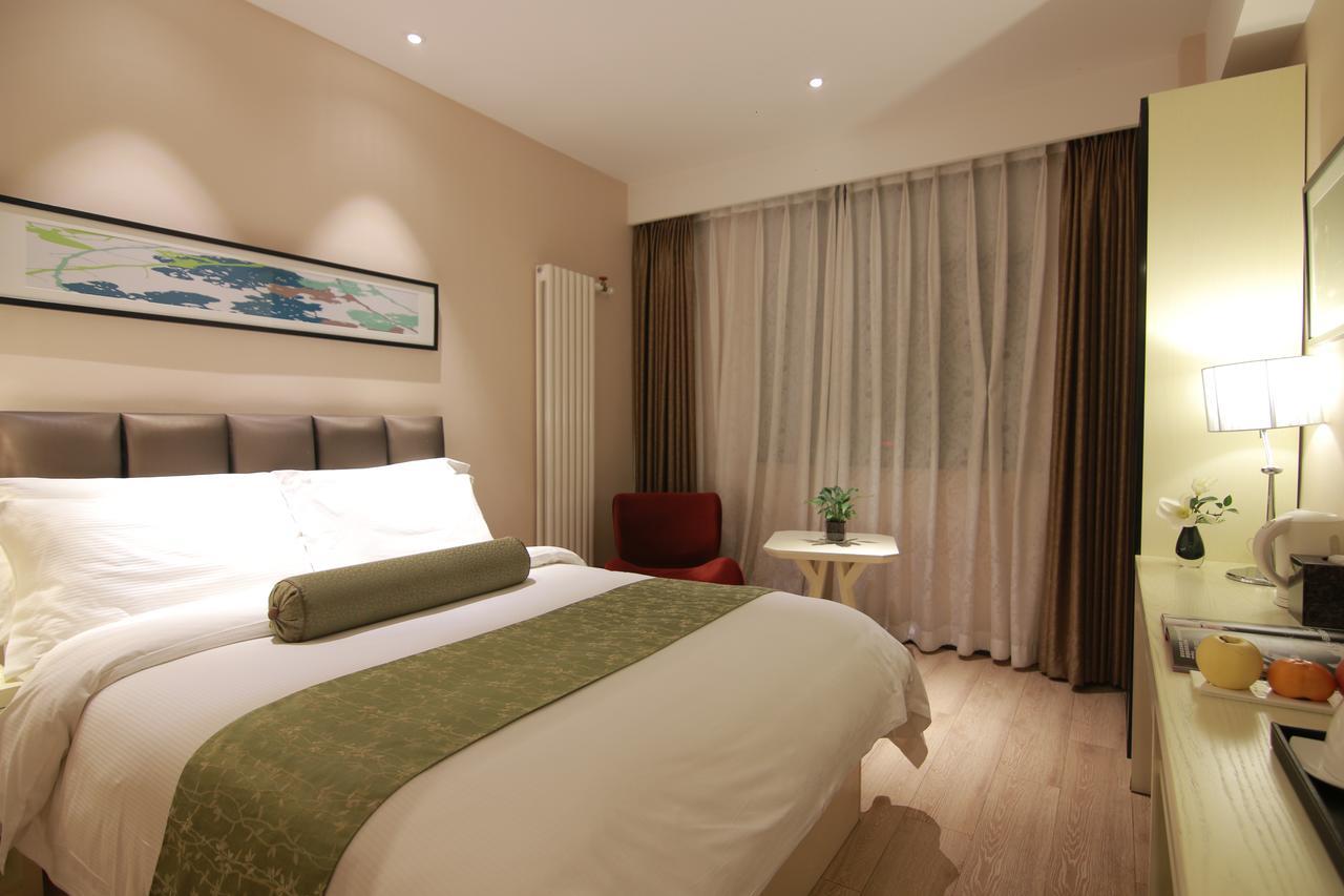 Hotel Yitel Collection Asian Games Village Birds Nest 4*